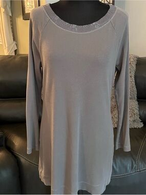 Cold water Creek Long Sleeve Scoop Neck Tunic Top - Light Gray size M 10/12